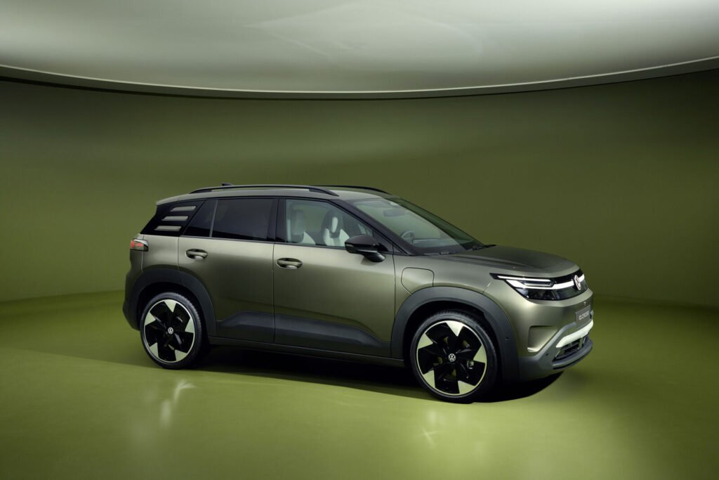 2027 Volkswagen ID. Cross
